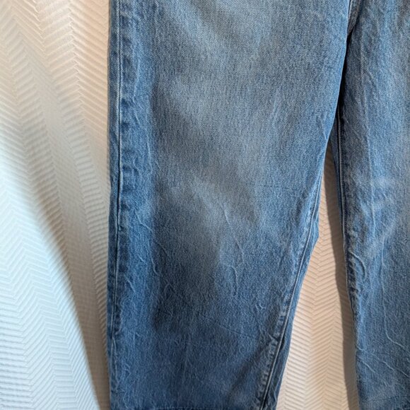 Levi’s High Rise Wide Leg Jeans Size 27 Cropped Distressed Hem Premium Denim - Picture 9 of 12